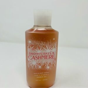 Bath & Body Works Shower Gel Snowflakes & Cashmere 10 oz. New